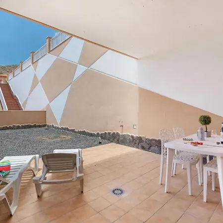 Brisas De Chasna * Costa Adeje (Tenerife)